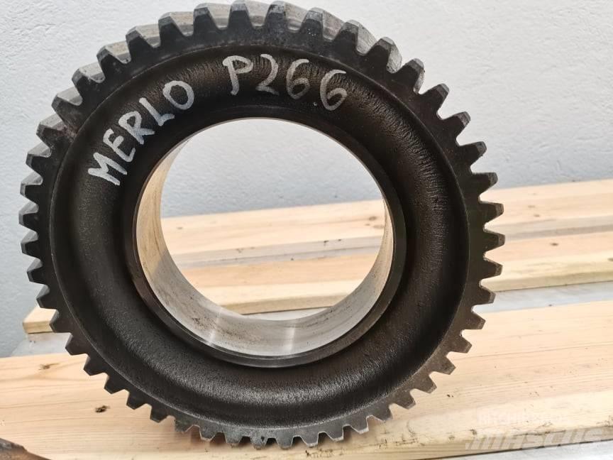 Merlo P 32.6 reducer 傳動裝置
