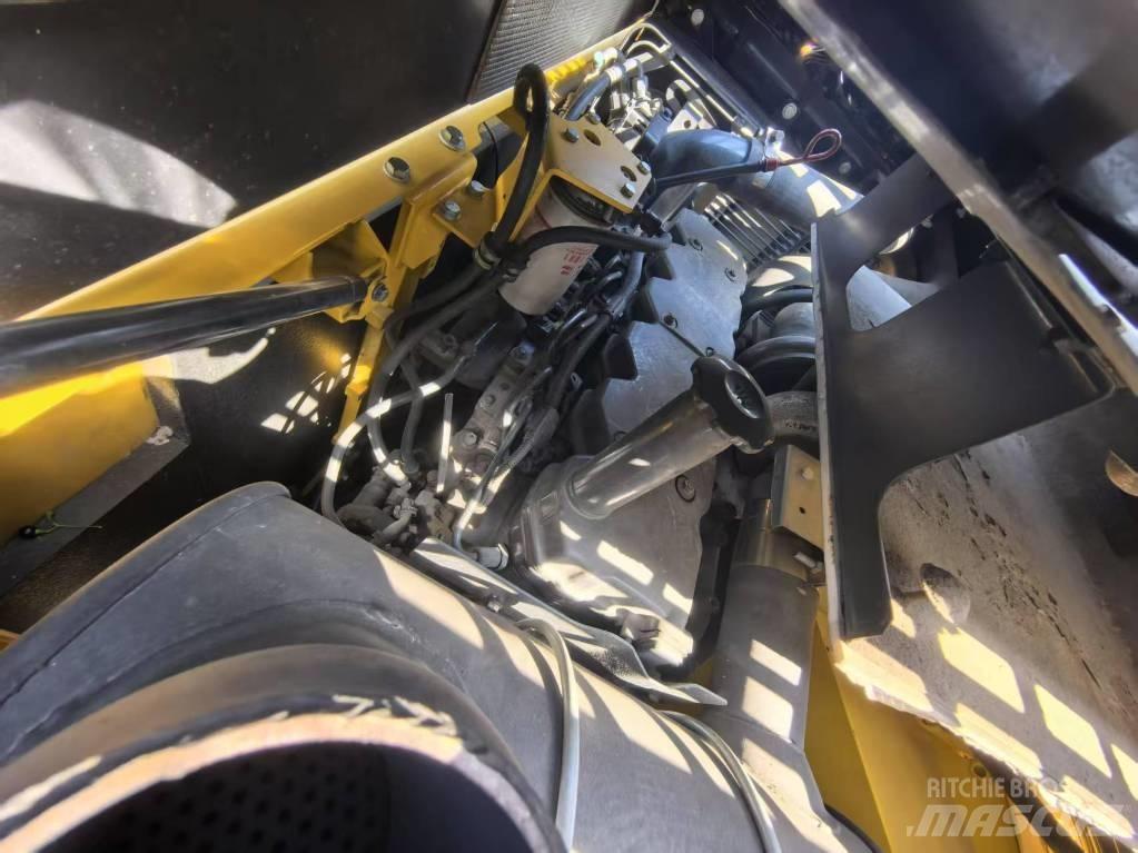 Komatsu PC 220-8 履帶式 挖土機/掘鑿機/挖掘機