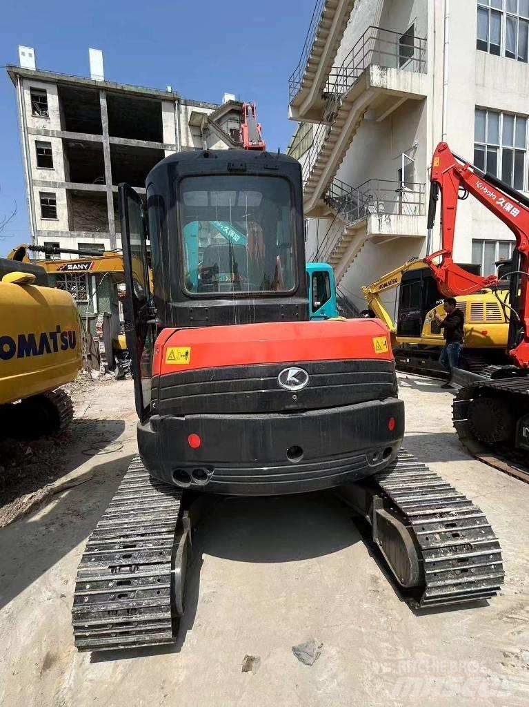 Kubota U 55-4 小型挖土機/掘鑿機<7t(小型挖掘機)