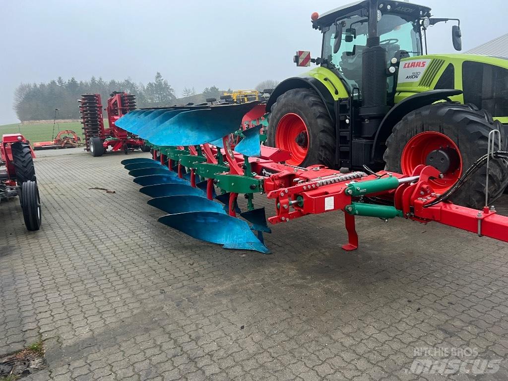 Kverneland 6300 雙向犁