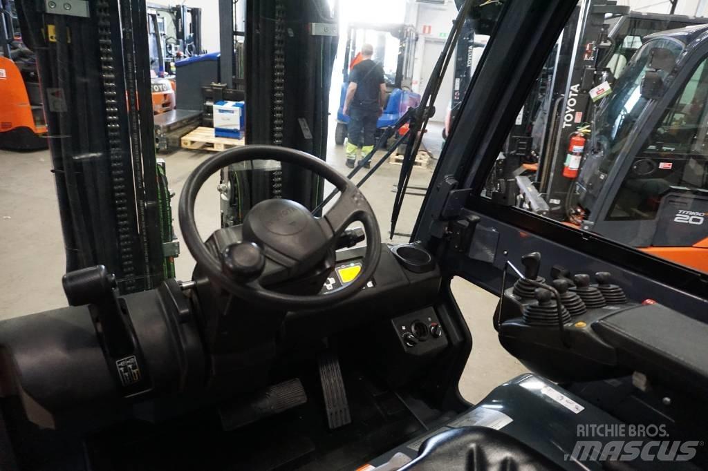 Toyota 8FBMT25 電動堆高機