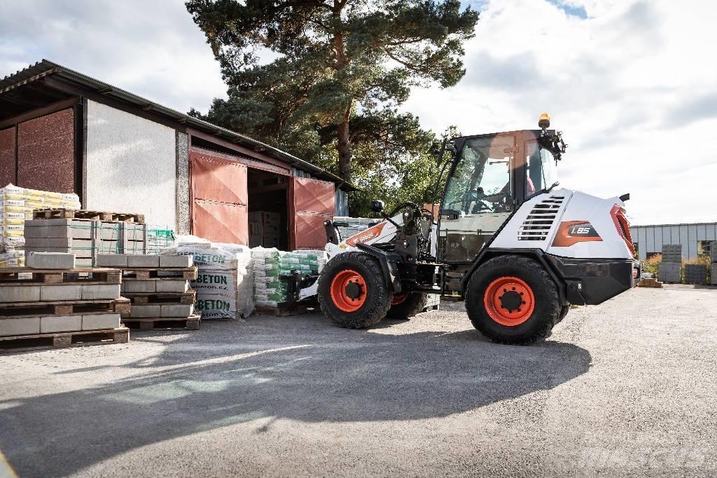 Bobcat L 85 輪胎式裝載機