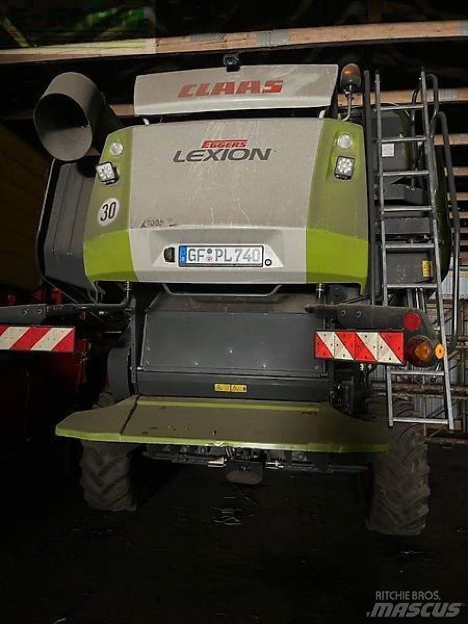 CLAAS lexion 740 聯合收穫機