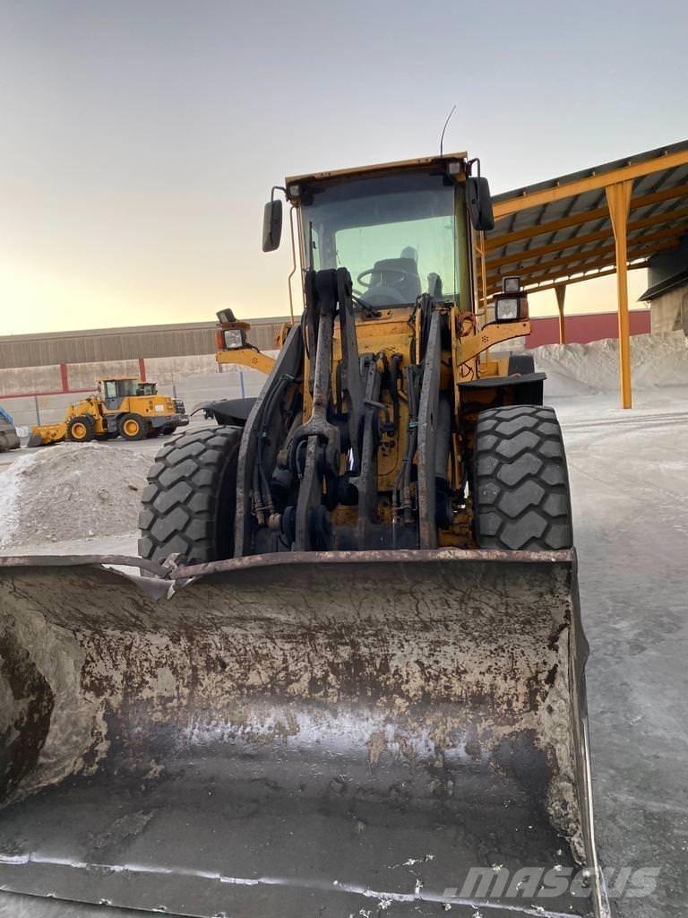 Volvo L 90 E 輪胎式裝載機