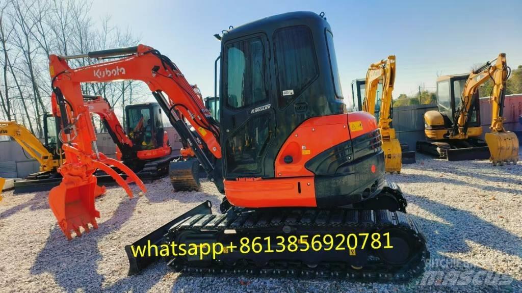 Kubota U 40 小型挖土機/掘鑿機<7t(小型挖掘機)