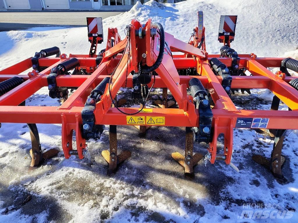 Kuhn Cultimer 350 中耕管理機