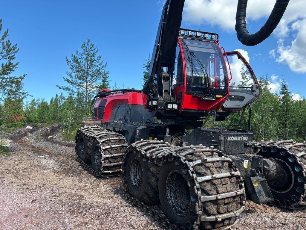 Komatsu 901XC 收穫機