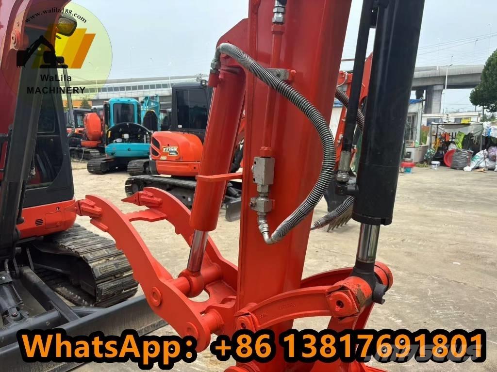 Kubota U 55-4 小型挖土機/掘鑿機<7t(小型挖掘機)