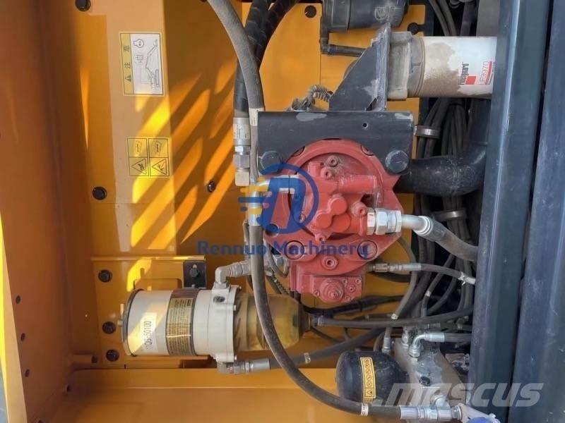 Hyundai 225VS 履帶式 挖土機/掘鑿機/挖掘機