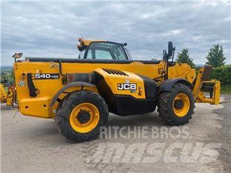 JCB 540-180 伸縮臂操作車