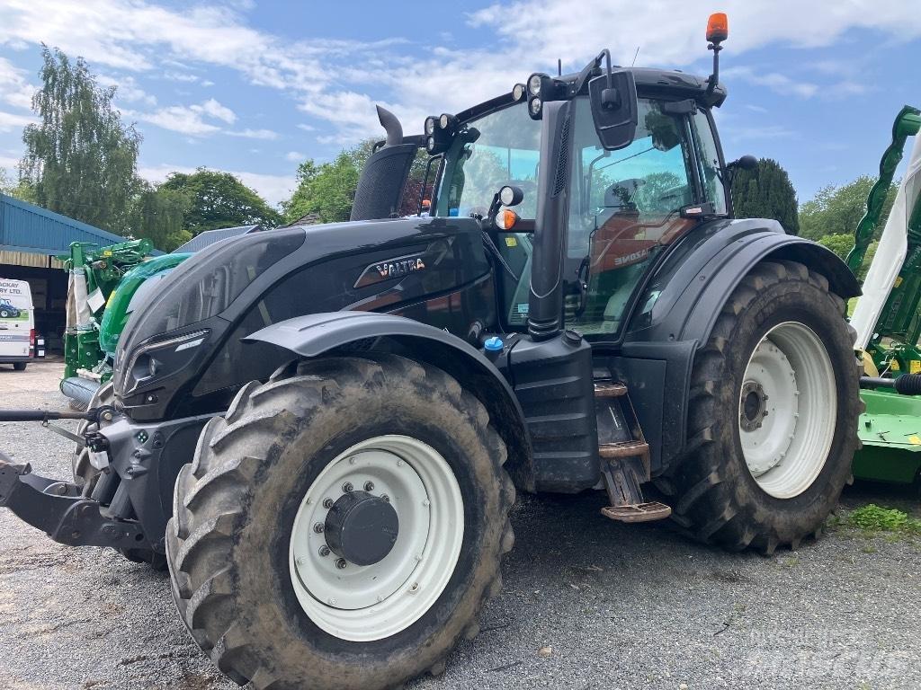 Valtra T 154 V 曳引機