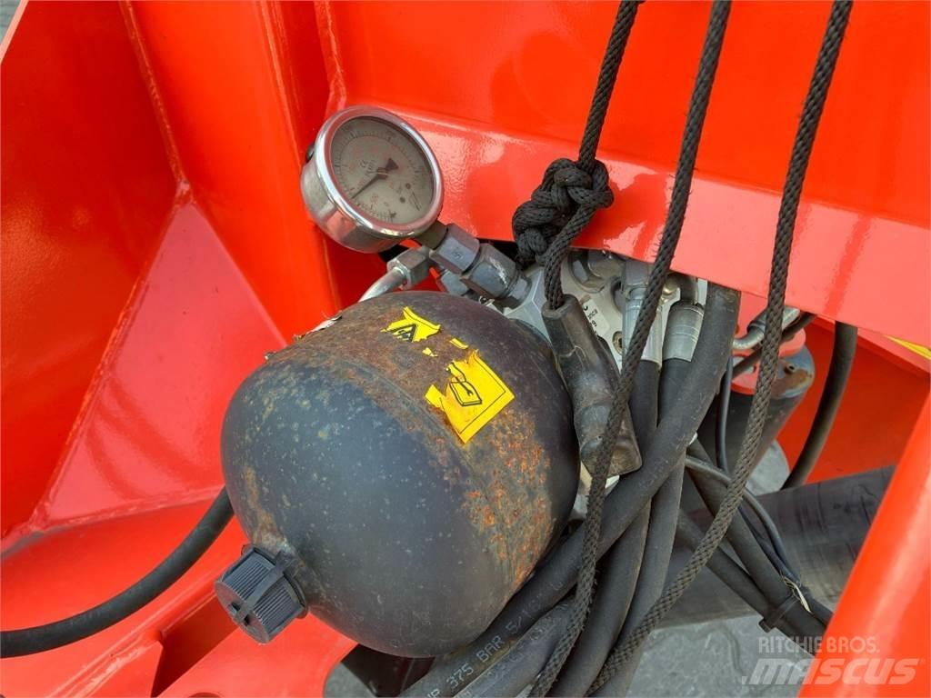 Kuhn GMD 8730FF 割草調節裝置