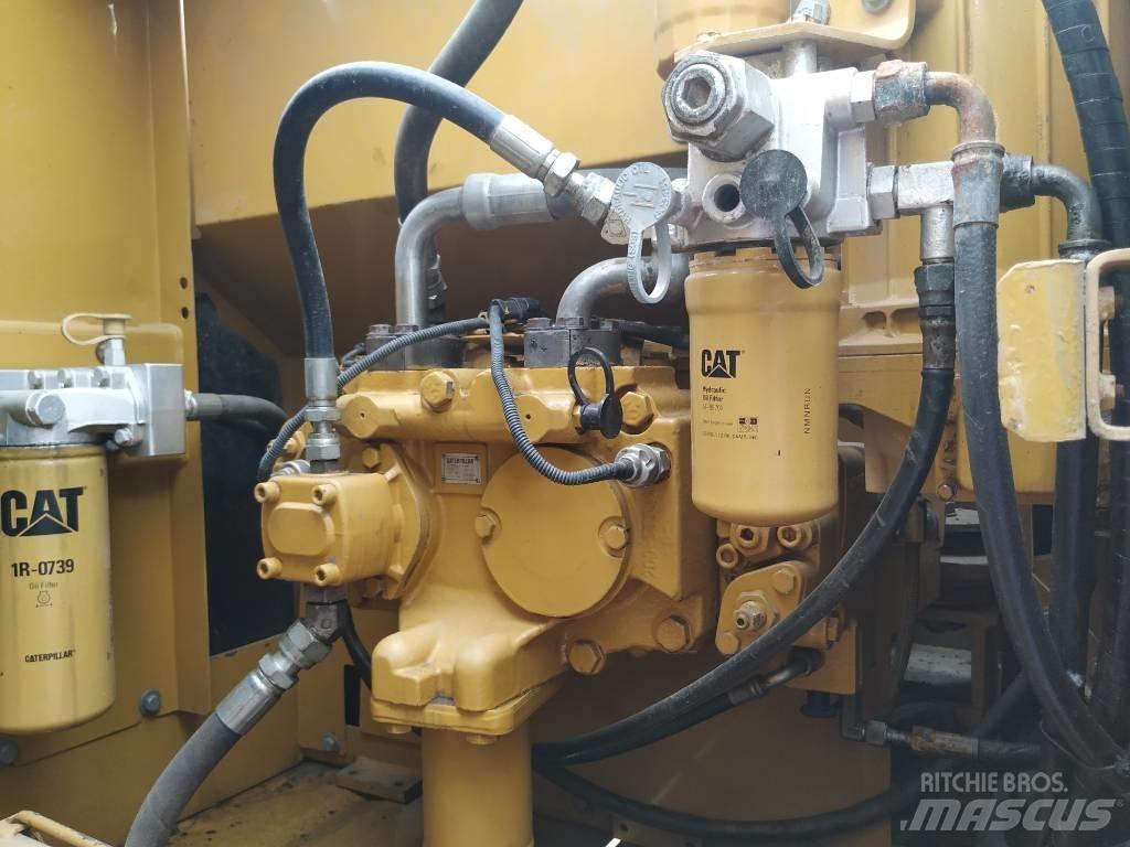 CAT 320 D 履帶式 挖土機/掘鑿機/挖掘機