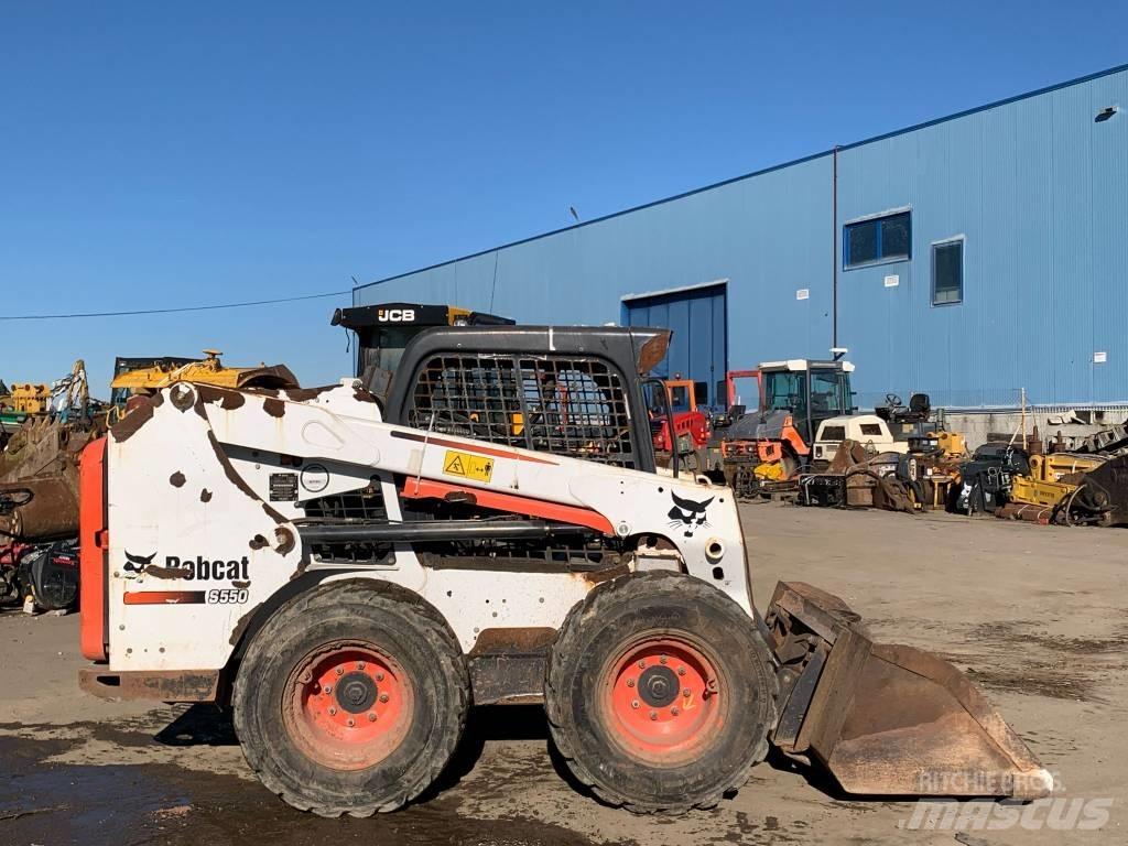Bobcat S 550 滑移轉向裝載機