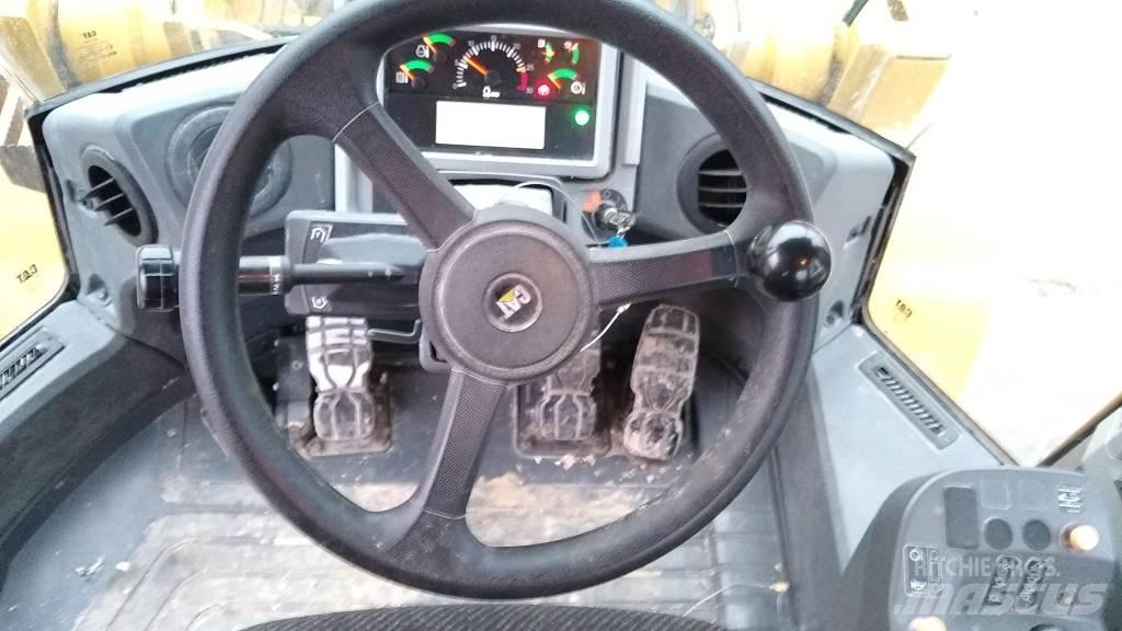 CAT 950M 輪胎式裝載機