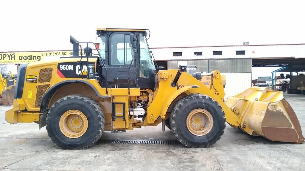 CAT 950M 輪胎式裝載機