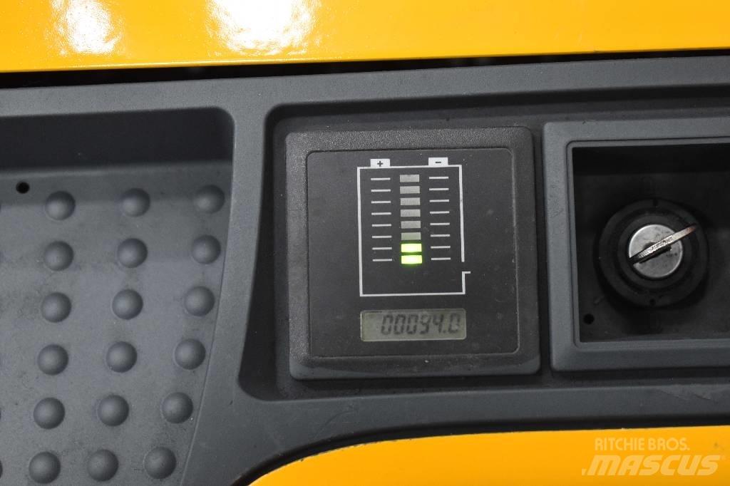 Jungheinrich EJC B12 行走控制式堆積機