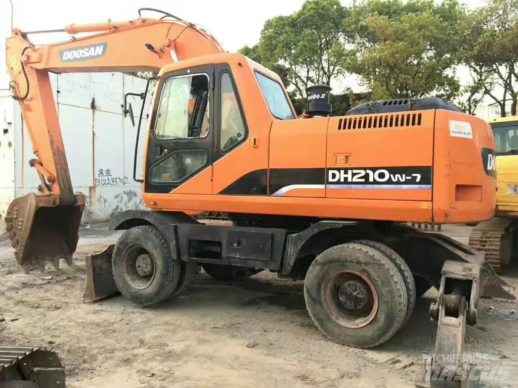 Doosan DH210W-7 旋轉式挖土機/掘鑿機/挖掘機