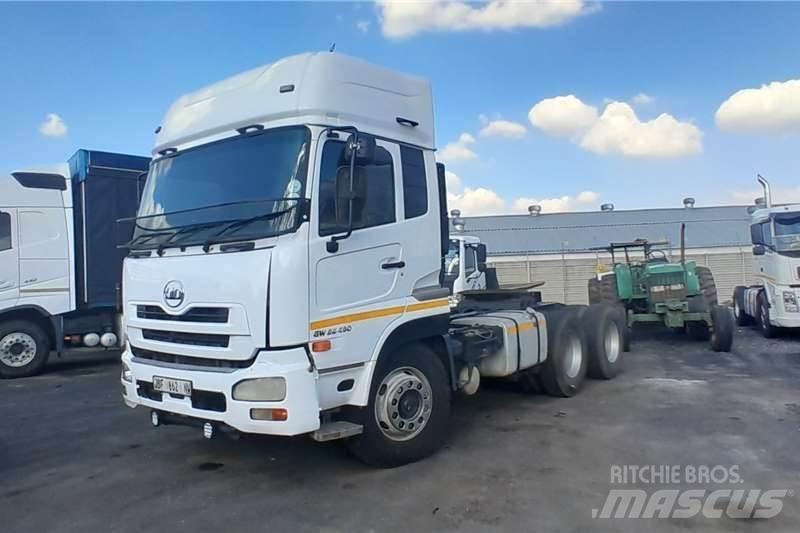 UD QUESTER GWE440 其他貨車