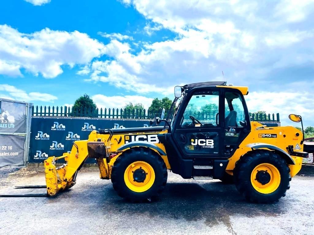 JCB 540-140 伸縮臂操作車