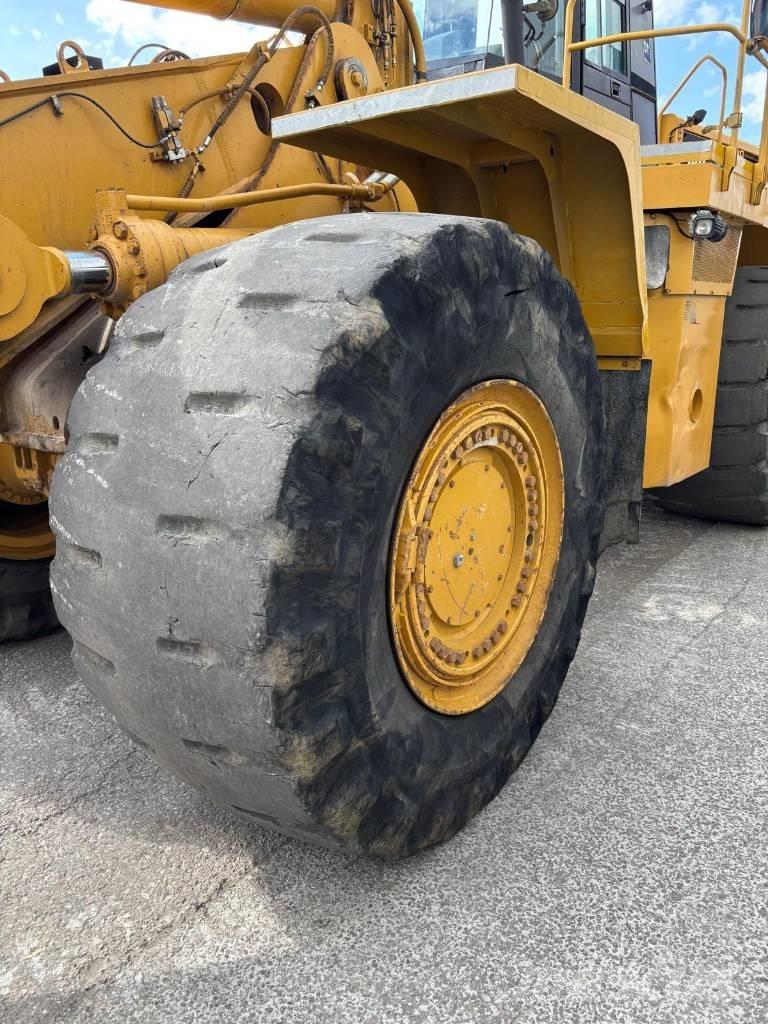 CAT 988 H 輪胎式裝載機