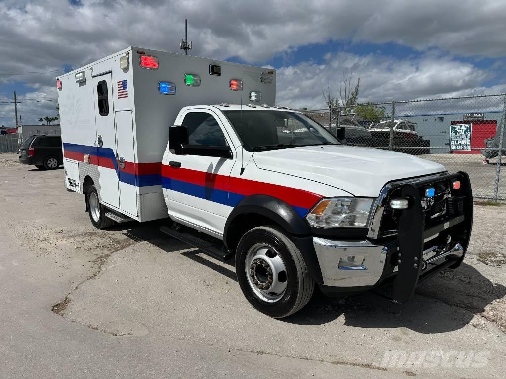 RAM 4500 救護車