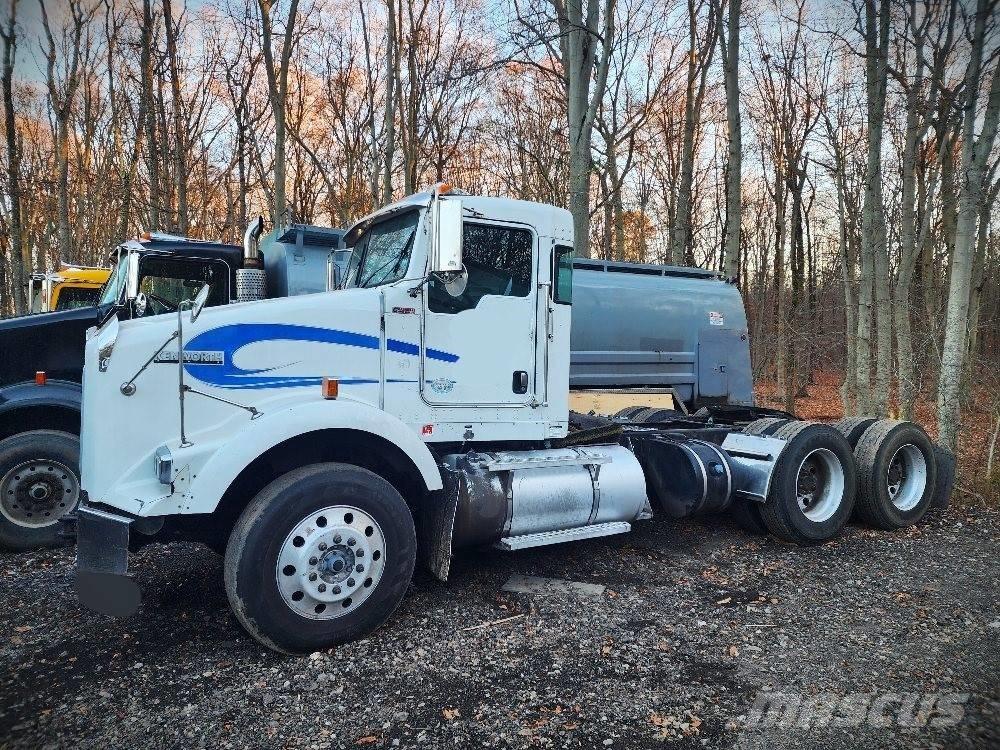 Kenworth T 800 B 曳引機組件