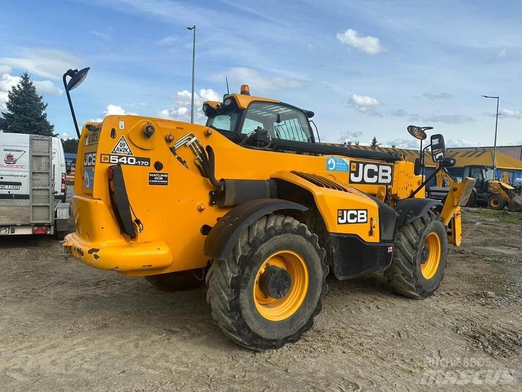 JCB 540-170 伸縮臂操作車