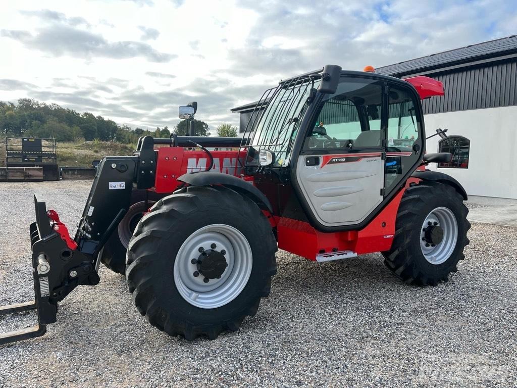 Manitou MT 933 伸縮臂操作車