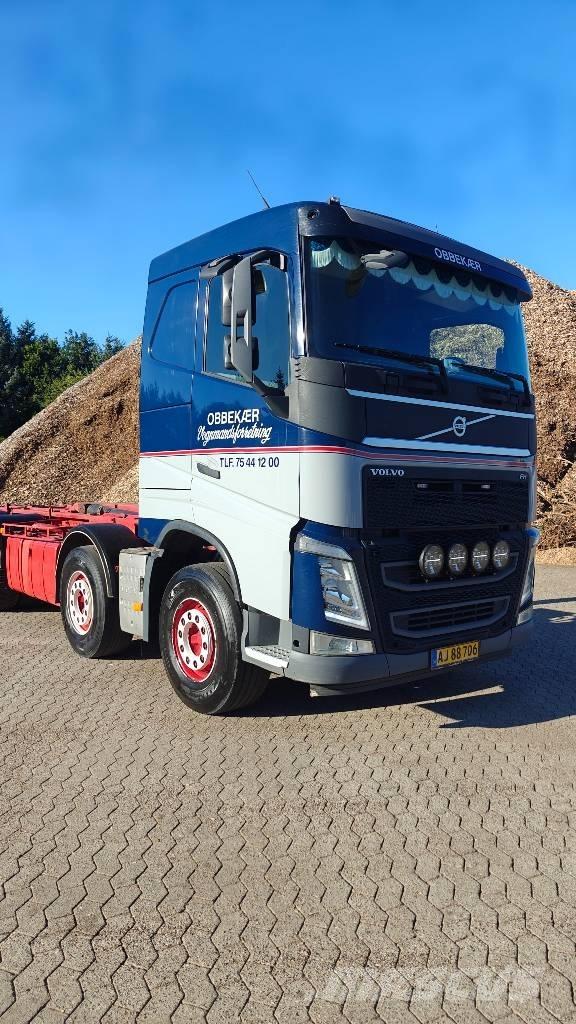Volvo FH 500 8x4 吊鉤式起重車