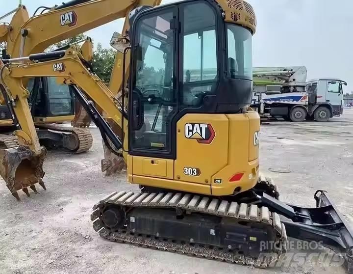 CAT 303 CR 小型挖土機/掘鑿機<7t(小型挖掘機)