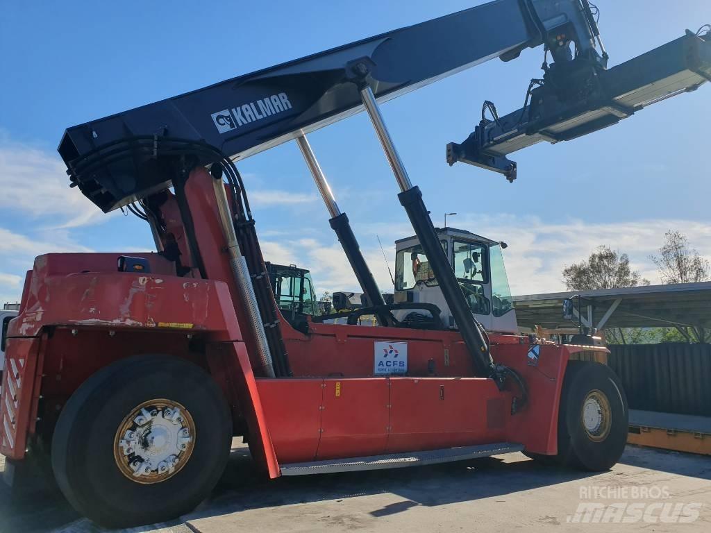 Kalmar DRU450-62S5 前伸型堆積機