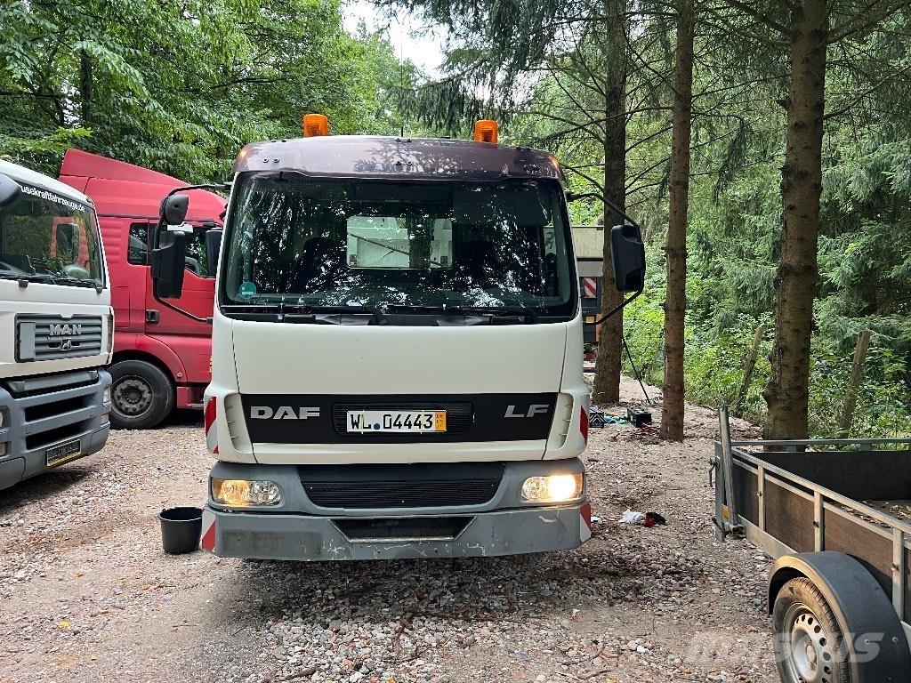 DAF AE45BF 貨櫃框架卡車
