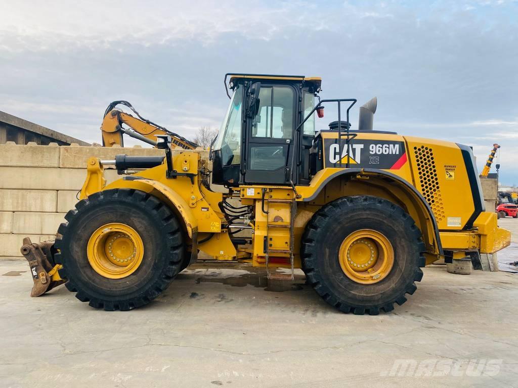 CAT 966 M 輪胎式裝載機