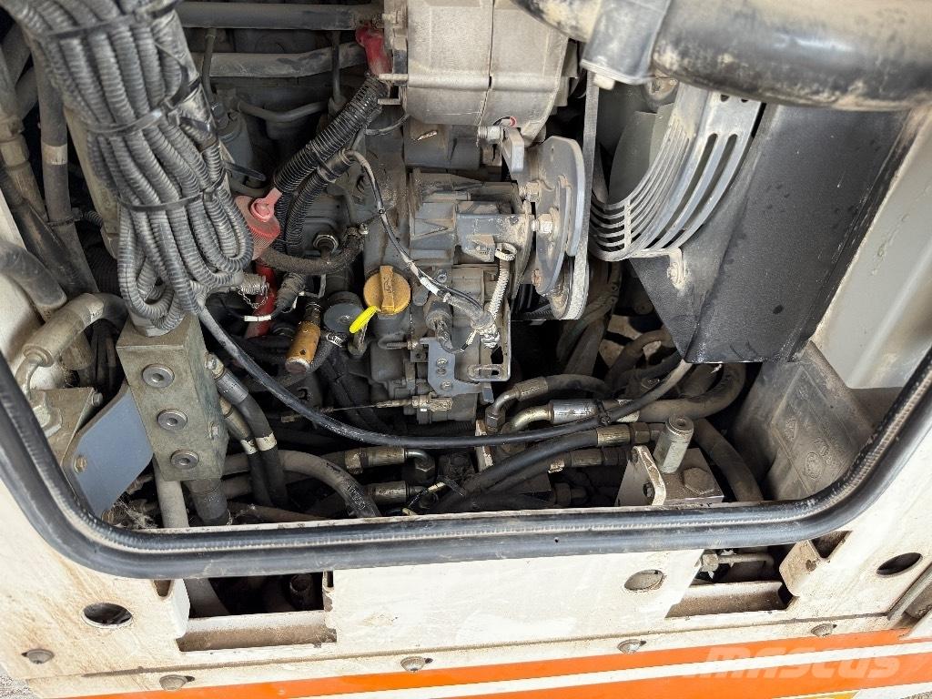 Wirtgen W 35 DC 瀝青冷銑刨機/銑床