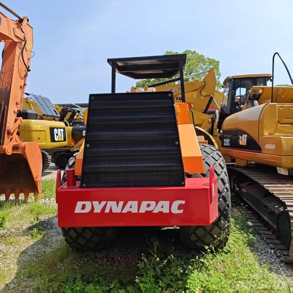 Dynapac CA 251 D 單輪滾壓機