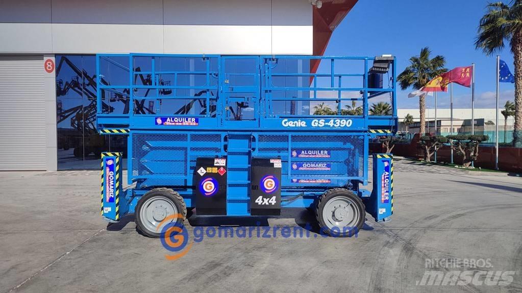 Genie GS 4390 RT 剪式升降機