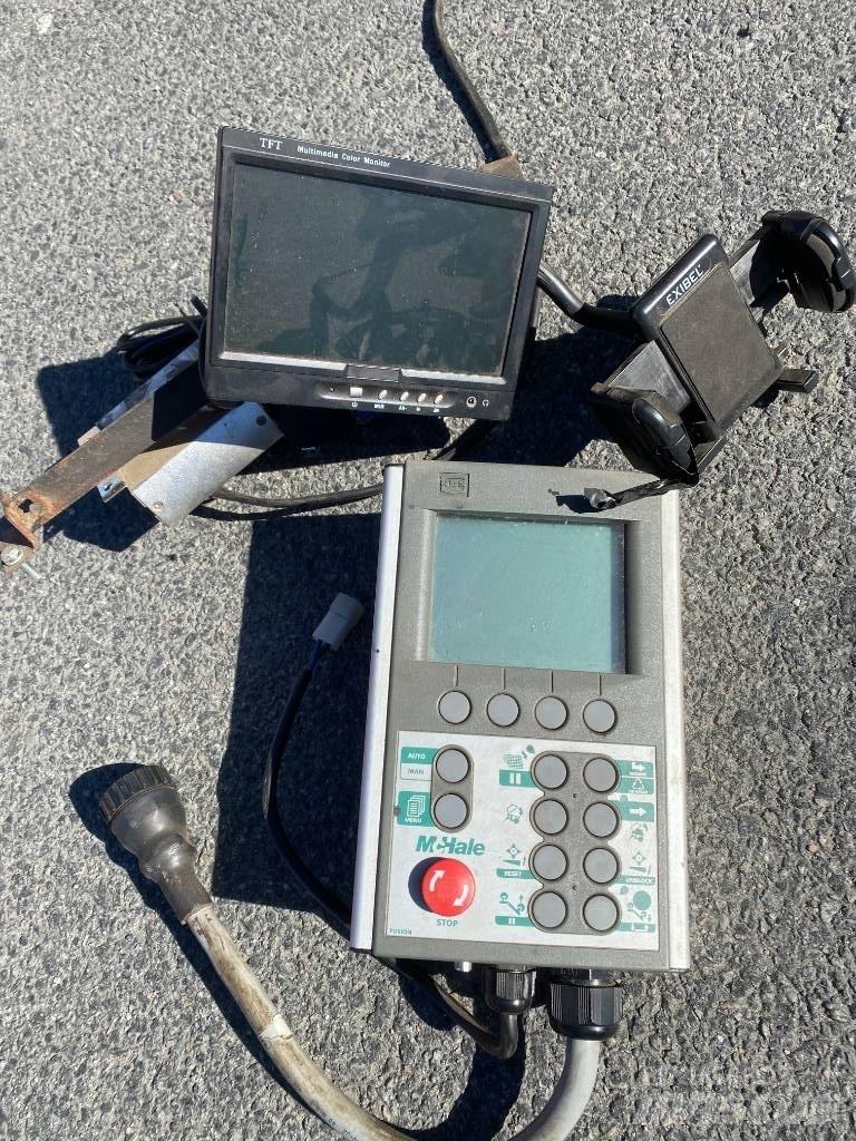 McHale Fusion 2 圓型牧草打包機