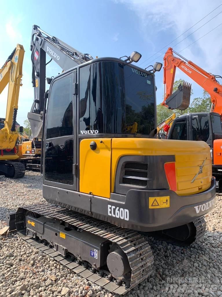 Volvo EC 60 D 小型挖土機/掘鑿機<7t(小型挖掘機)