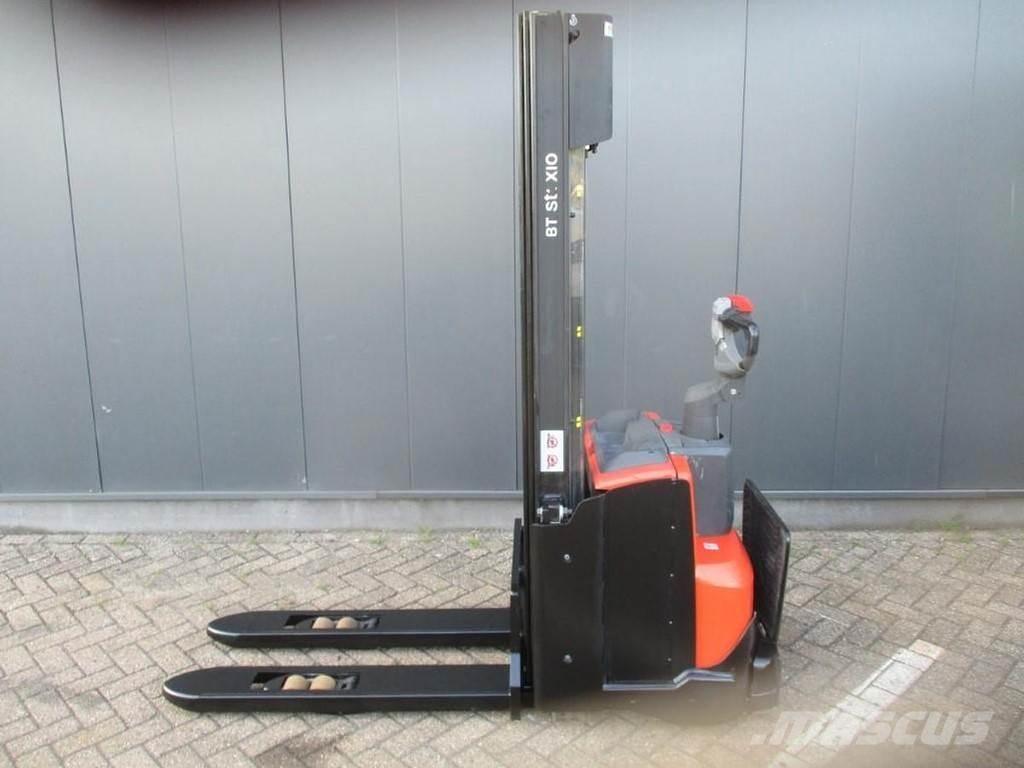 Toyota SWE 120L 行走控制式堆積機