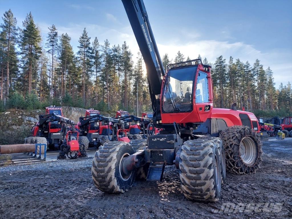 Komatsu 911 收穫機