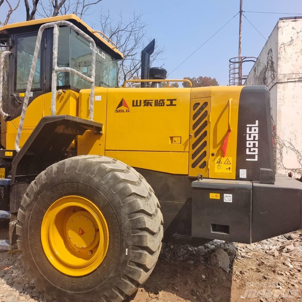 SDLG LG 956 L 輪胎式裝載機