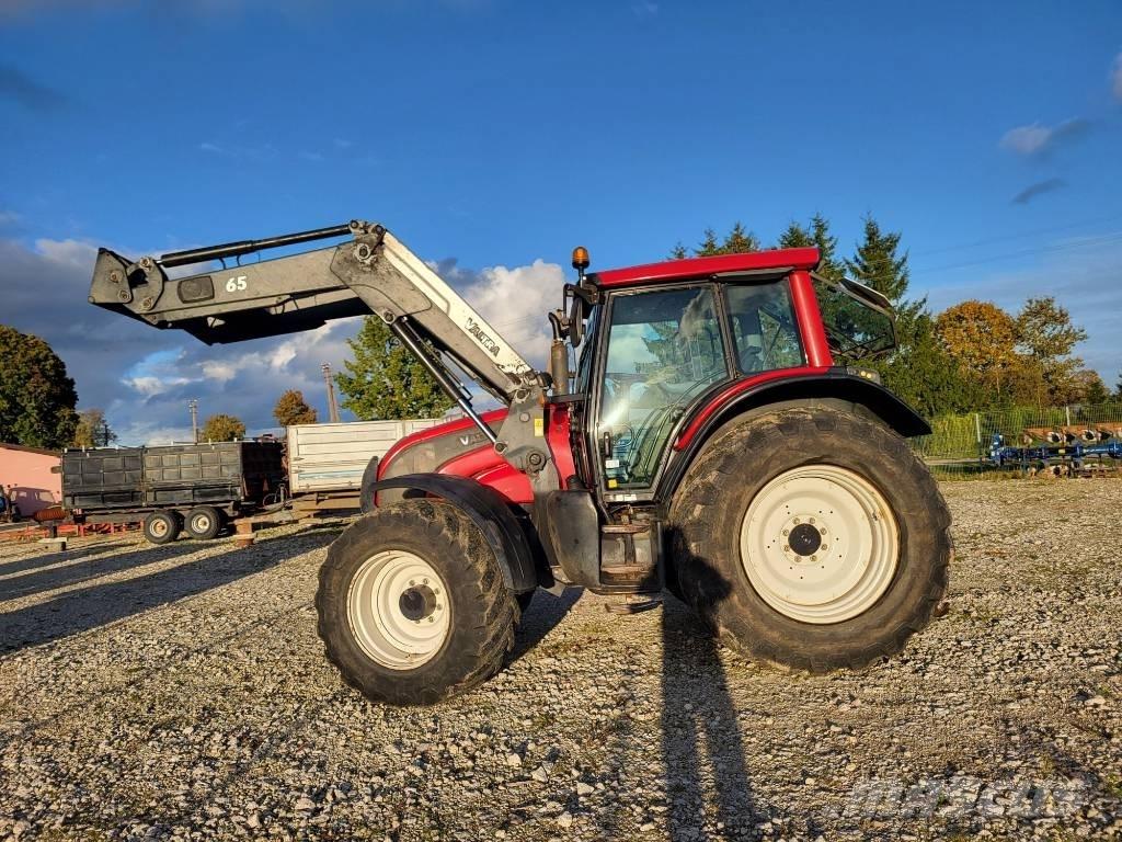 Valtra N 141 LS 曳引機