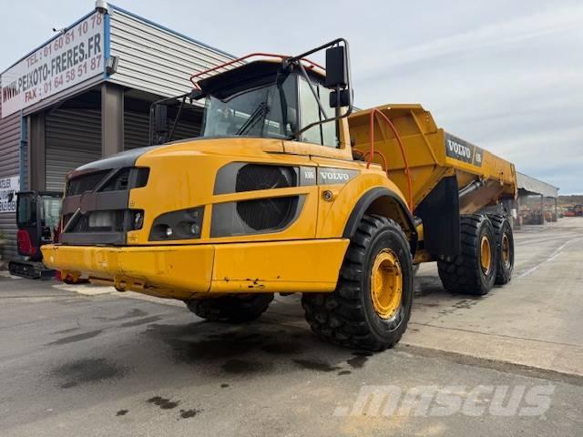Volvo A 30 G 鉸接式起吊車