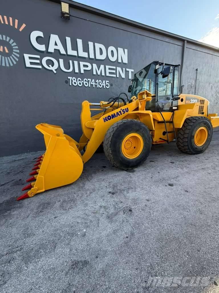 Komatsu WA 320-5L 輪胎式裝載機