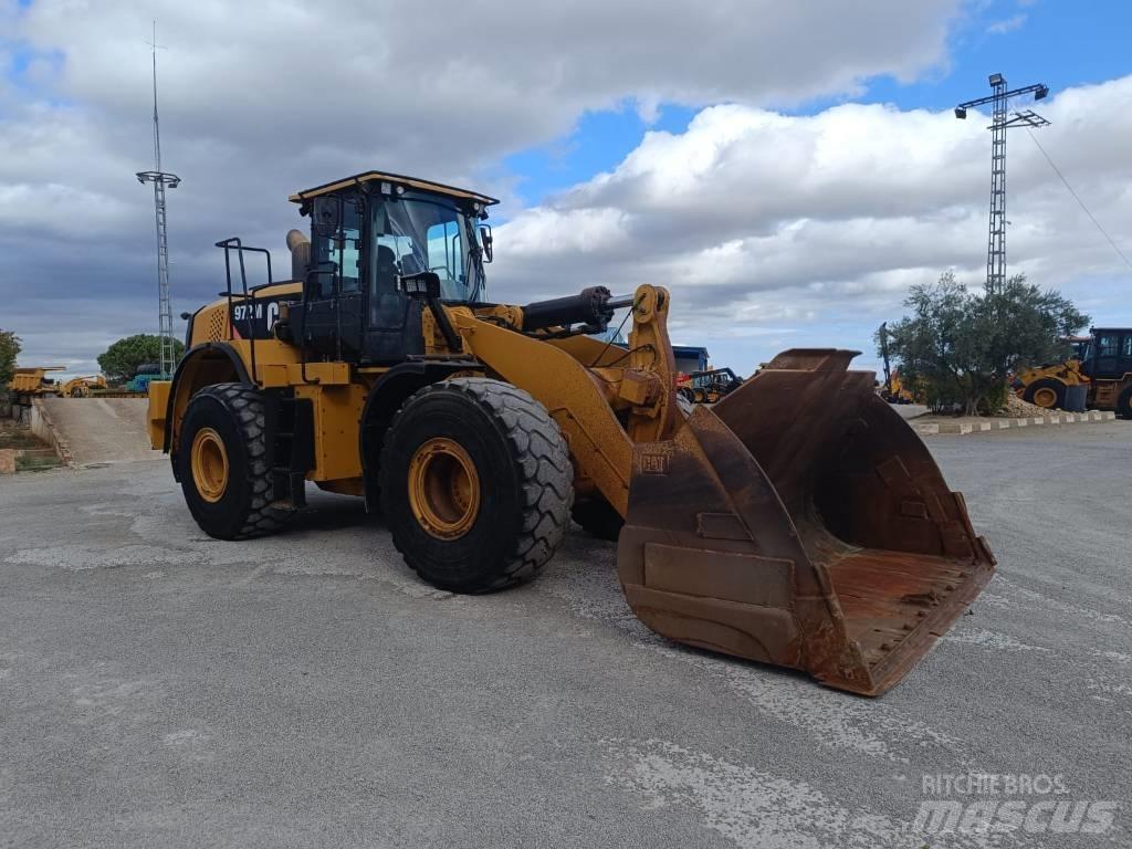 CAT 972 M 輪胎式裝載機
