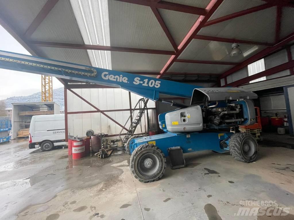 Genie S 105 伸縮臂高空作業車
