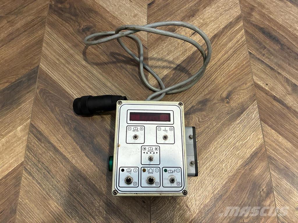  Salt spreader 砂鹽撒布機