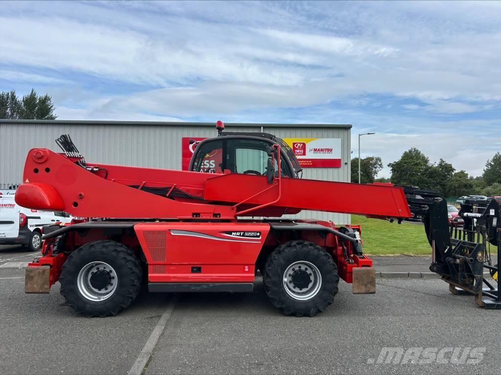 Manitou MRT 2550 伸縮臂操作車