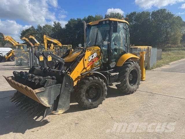 JCB 3CX Pro 反鏟裝載機